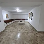 Apto Pitangueiras Com Wifi, Garagem, Roupas De Cama E Banho